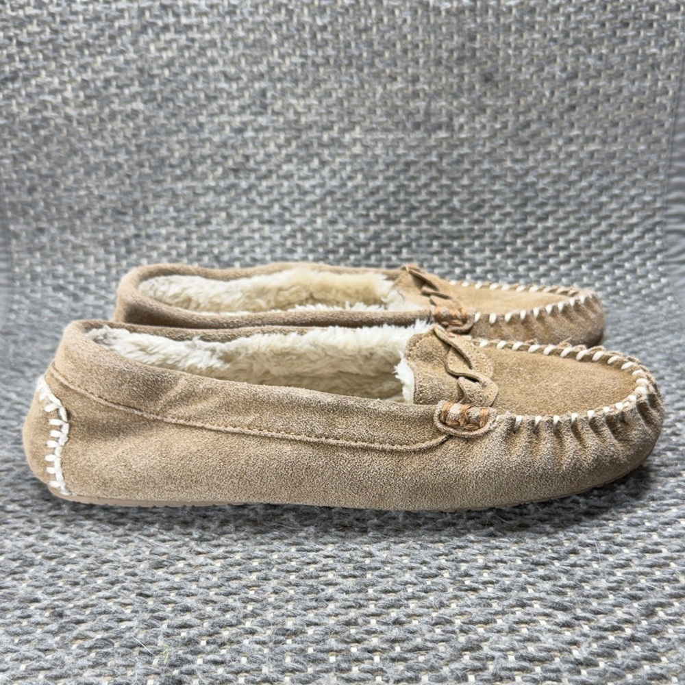 Minnetonka Tan Suede Moccasins Women's 10